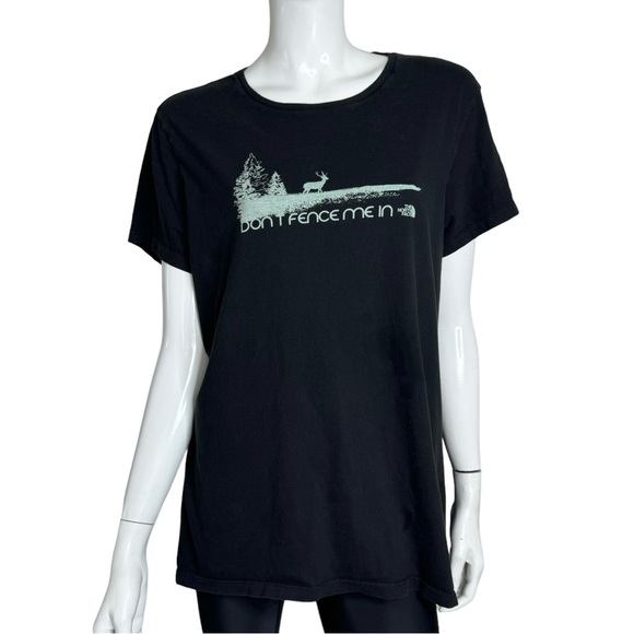 The North Face Graphic Short Sleeve Black Tee Shirt - Picture 1 of 3